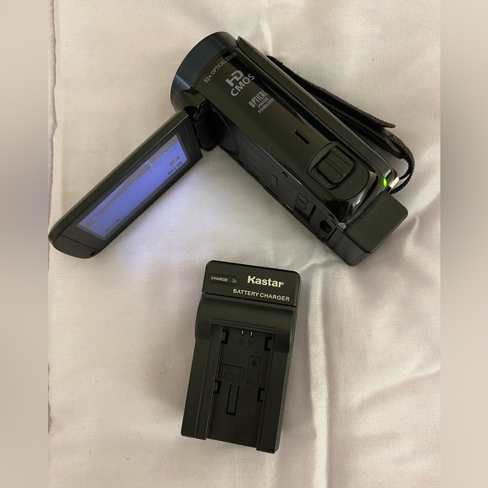 Canon Vixia HF R600